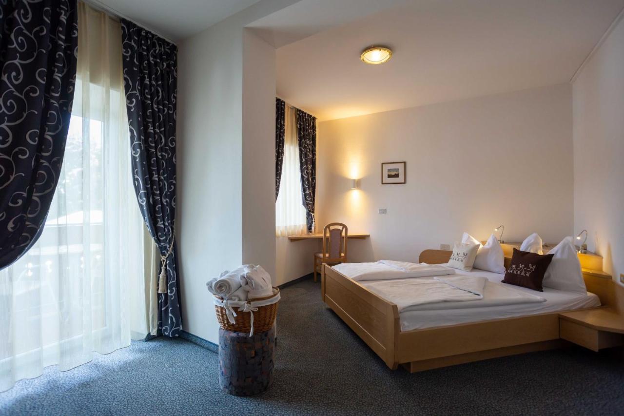 Hotel Martinerhof San Lorenzo di Sebato Extérieur photo