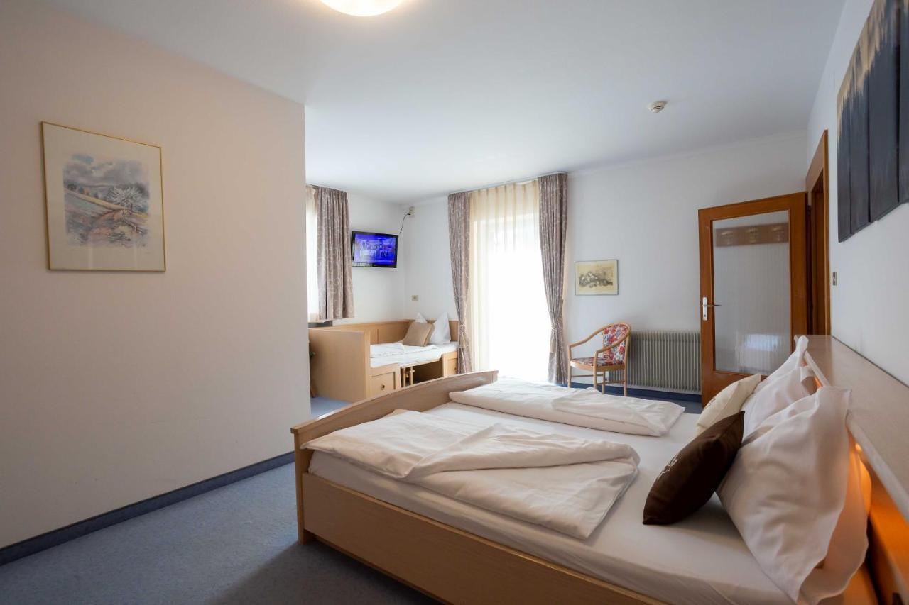 Hotel Martinerhof San Lorenzo di Sebato Extérieur photo