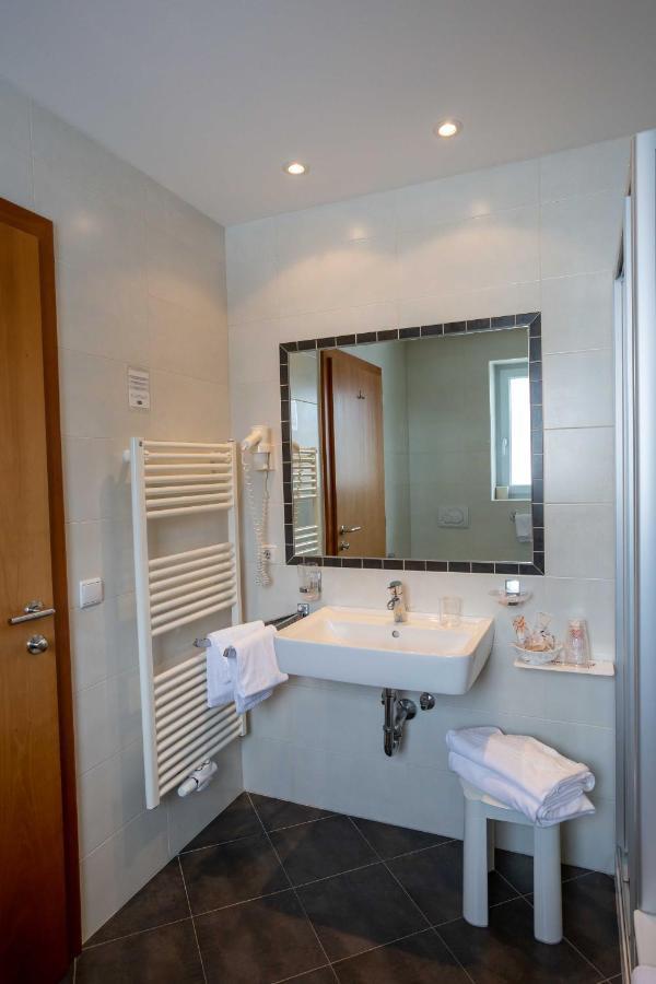 Hotel Martinerhof San Lorenzo di Sebato Extérieur photo